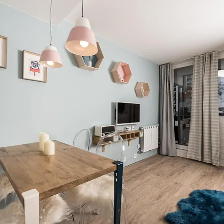 Renove Pour 4 Personnes, Proche Pistes Et Commerces, Balcon, Wifi, Animaux Acceptes - Fr-1-502-388 Tignes